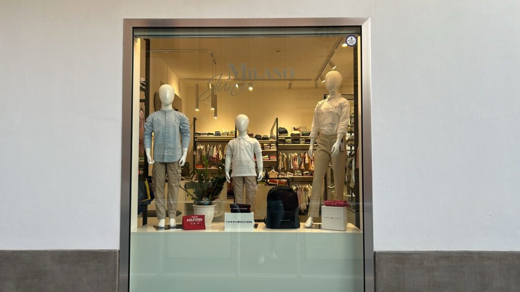 Progetto illuminotecnico completo per negozio di abbigliamento Milano Junior Terrasini