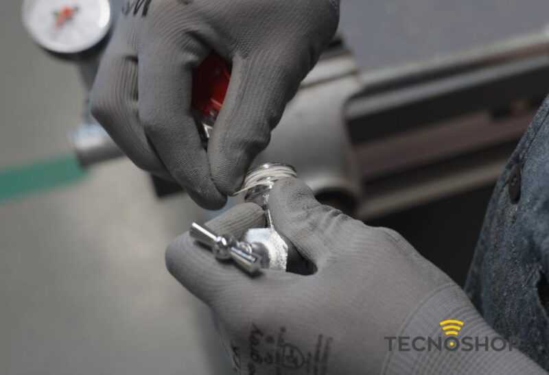 NASTRO SIGILLA RACCORDI LOCTITE 55 DA 160 mt - immagine 3