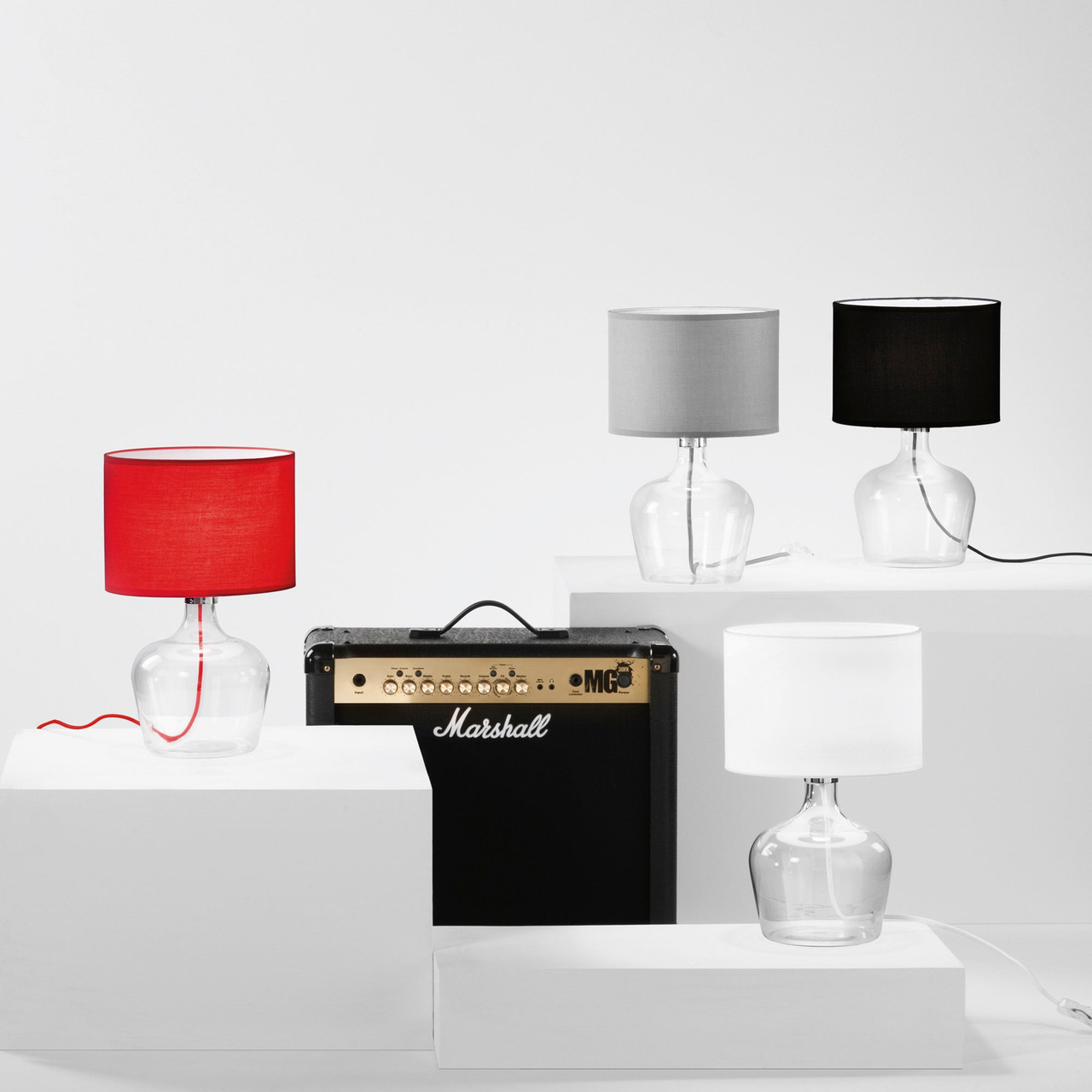 INTEC LAMPADA DA TAVOLO 1xE27 HENDRIX IN VETRO CON PARALUME IN TESSUTO BIANCO - immagine 2