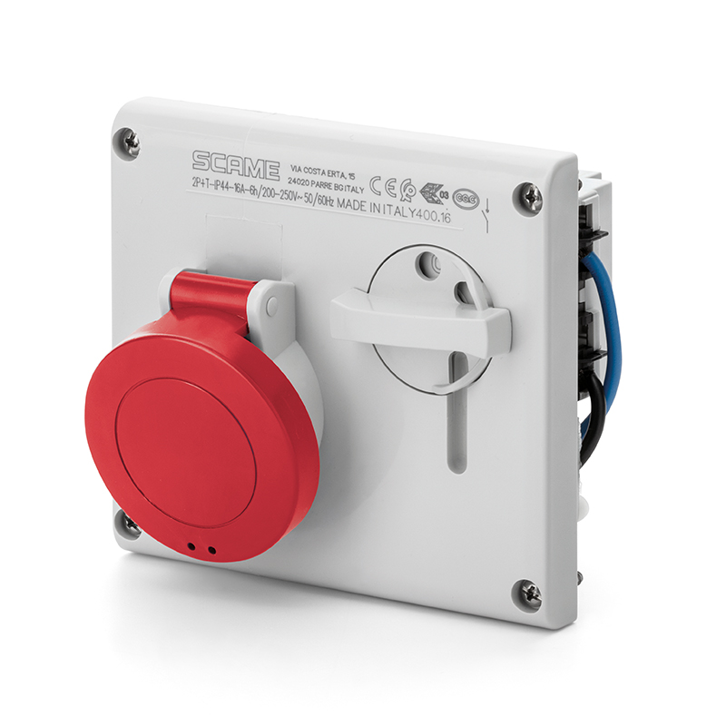 SCAME PRESA INTERBLOCCATA DA INCASSO OMNIA 32A 3P+T 6h 380-415V IP44 Rossa