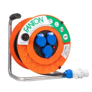 FANTON AVVOLGICAVO 30m 3G2,5 H07RN-F CON SPINA CEE 2P+T 16A 230V E 3 PRESE CEE 2P+T 16A 230V